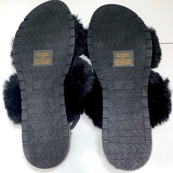 Sun + Stone Emma black faux fur sling back slippers/slides. Size 8. NWT/Box. - Picture 2 of 3